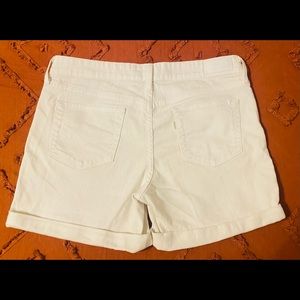 Levi’s White Summer Jean Shorts